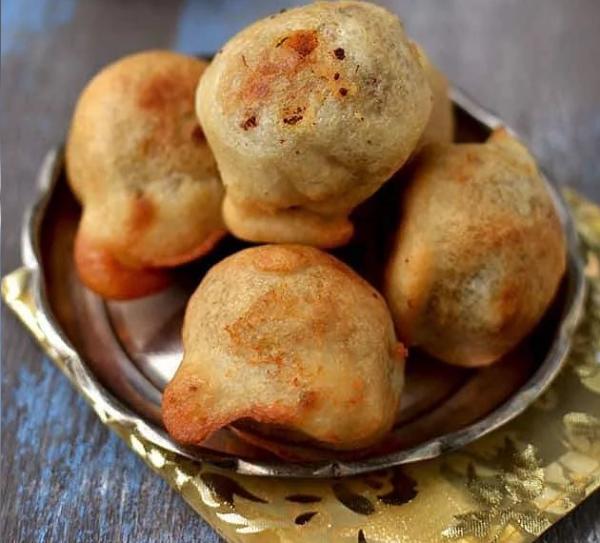 Poornalu / Poornam Boorelu South Indian Festive Dish Recipe | Indian Restaurant Near Me | Cartly