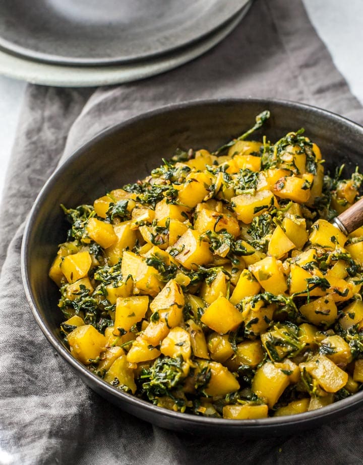 Spicy Aloo Methi Recipe | Indian Restaurant | Cartly