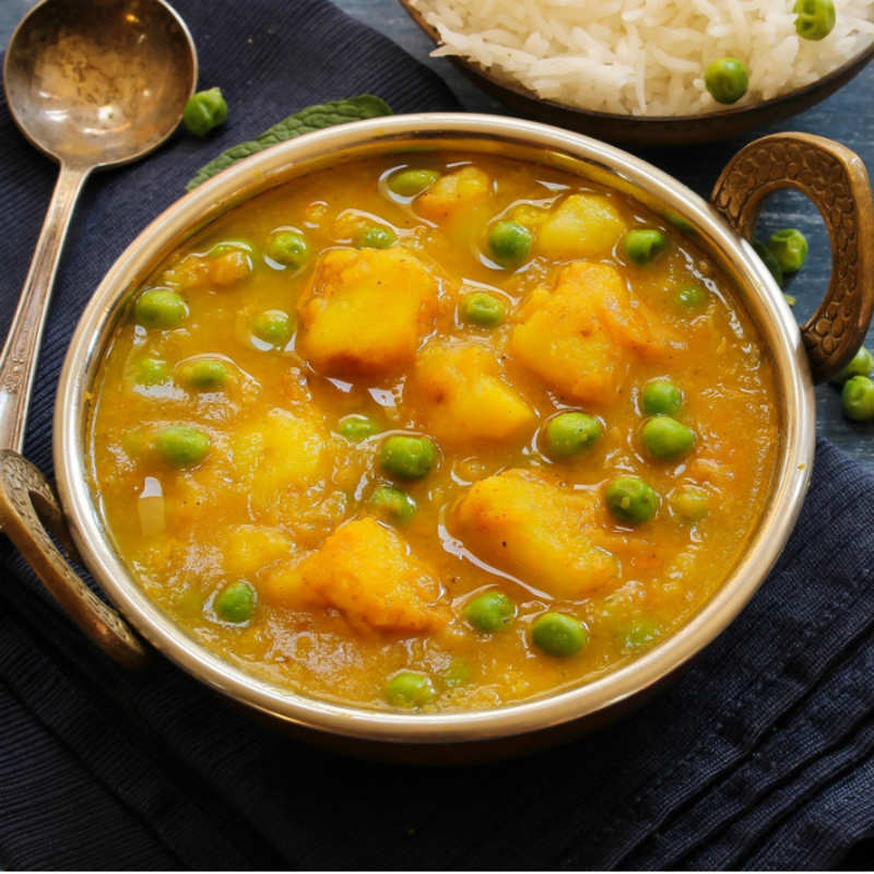 Aloo Matar North Indian Curry Recipe - Simply Desi | Cartly